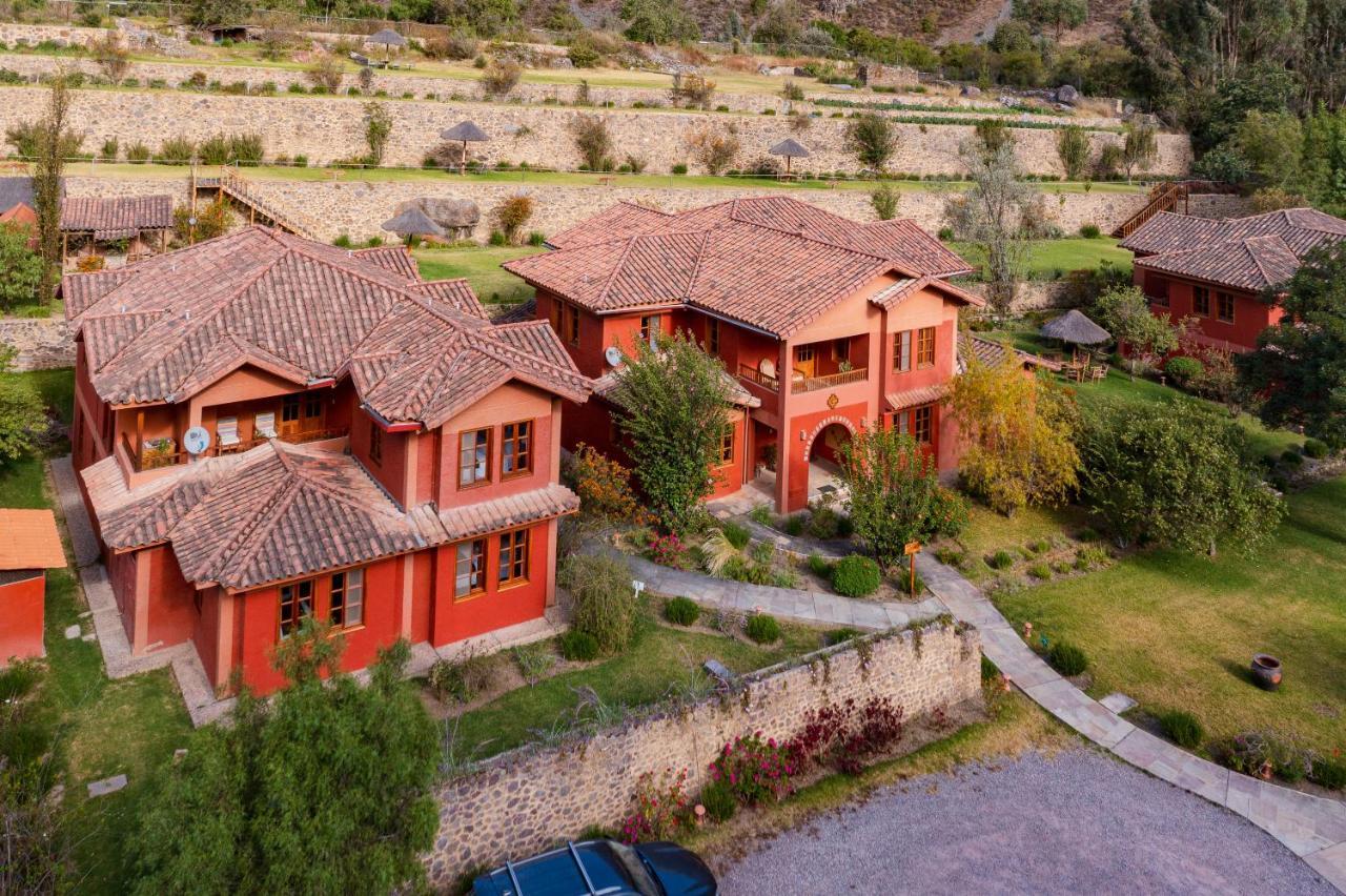 Hotel Pakaritampu Ollantaytambo Exterior photo