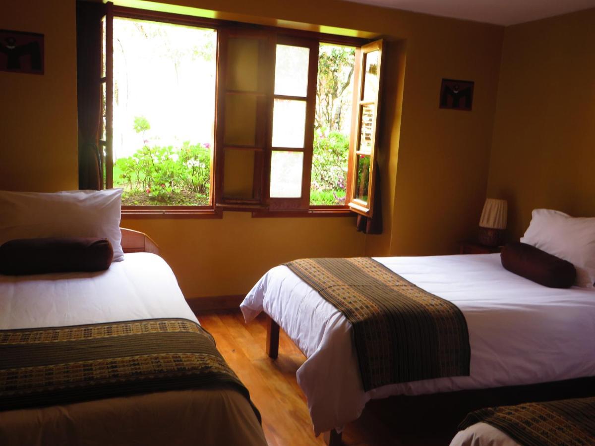 Hotel Pakaritampu Ollantaytambo Exterior photo